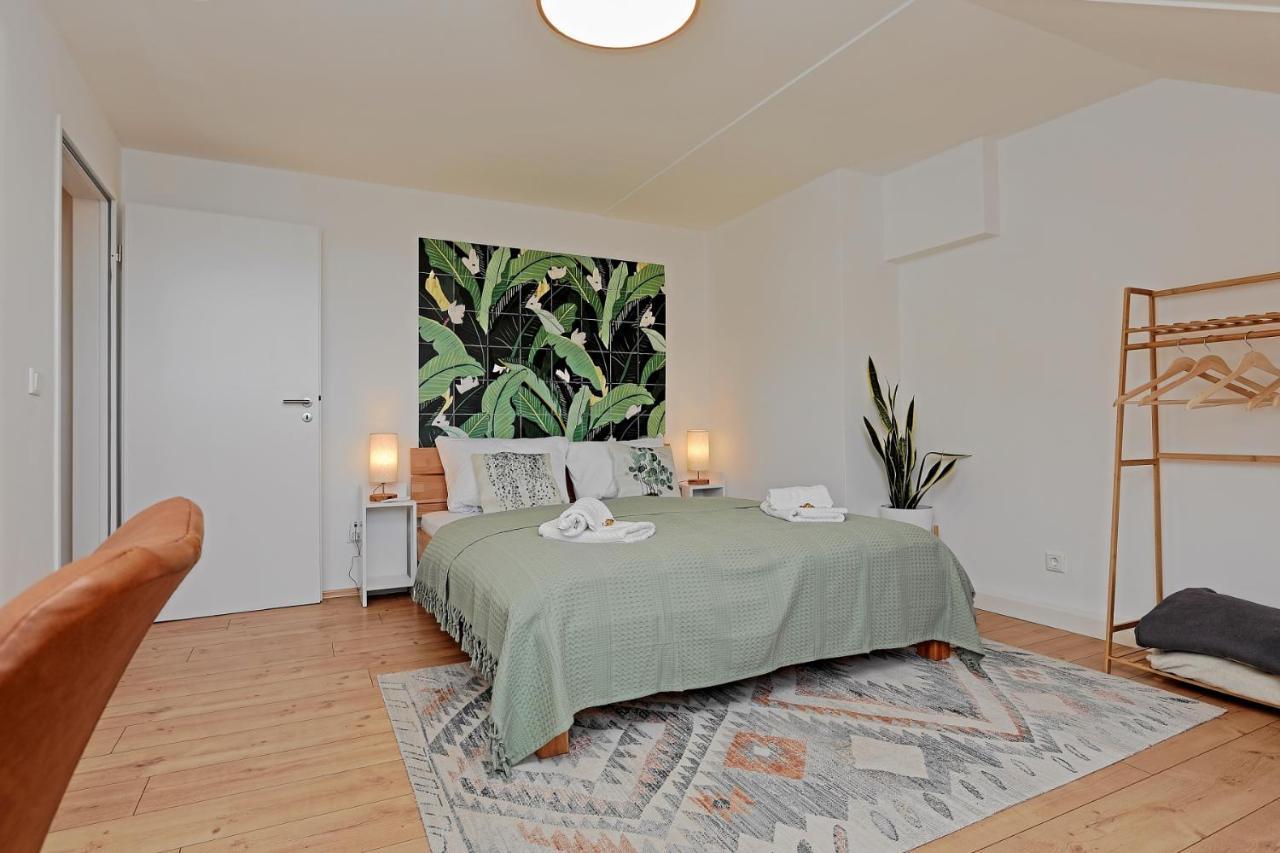 Stay&Dream - 75M² - Two Bedrooms - Kitchen - Netflix Essen Extérieur photo